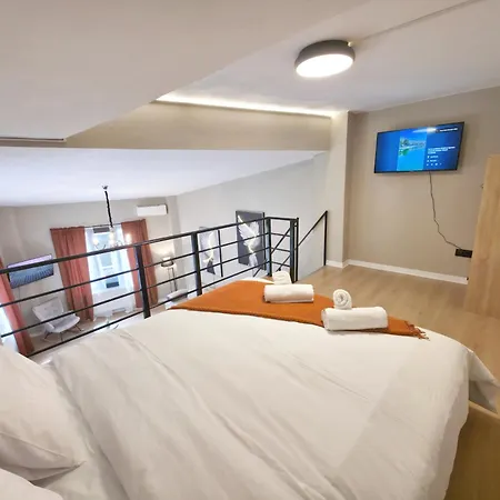 Mura Luxury Loft Καστοριά